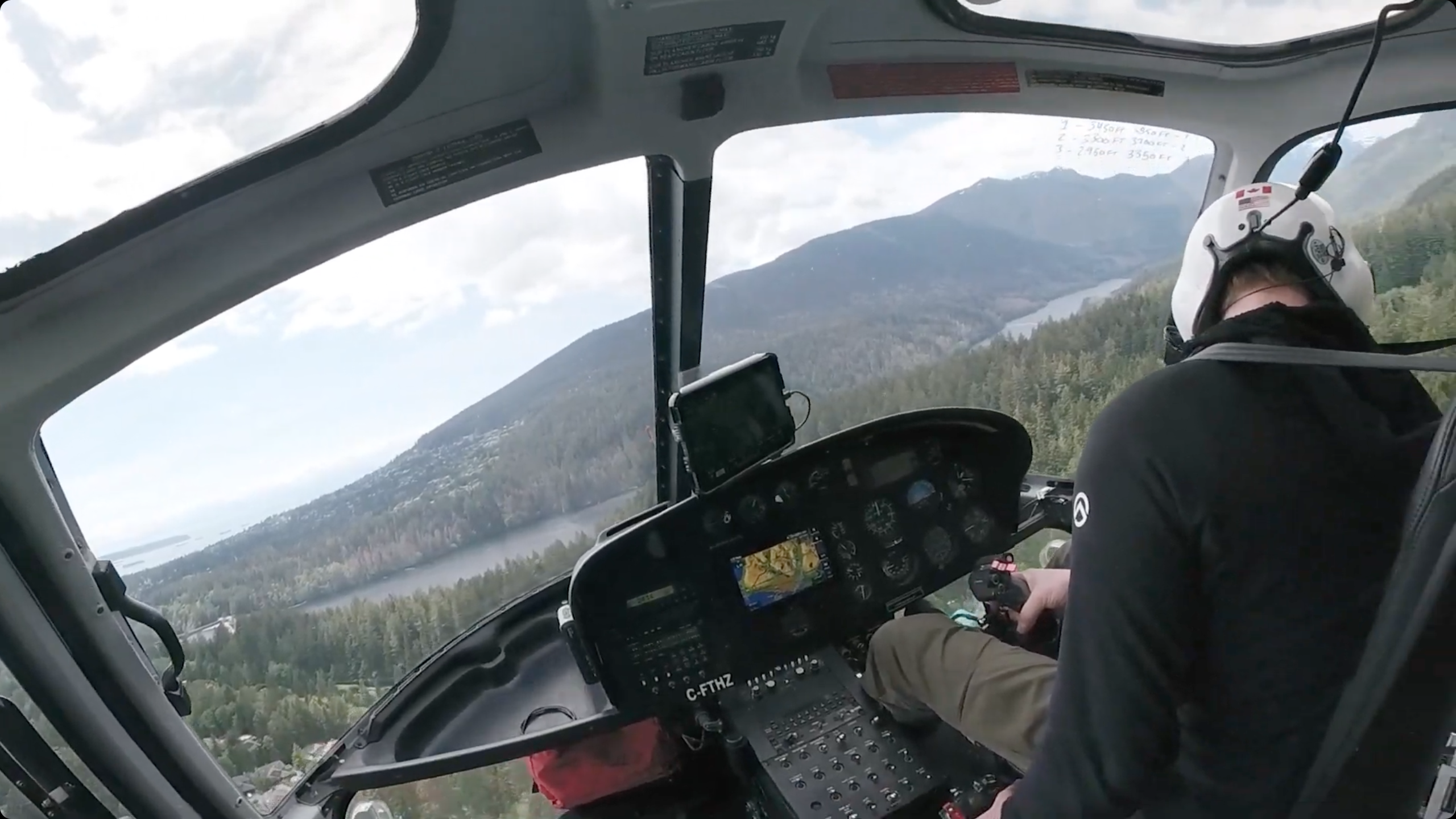 VR view inside a helicopter