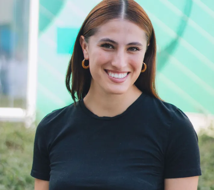 Isabela Lopez